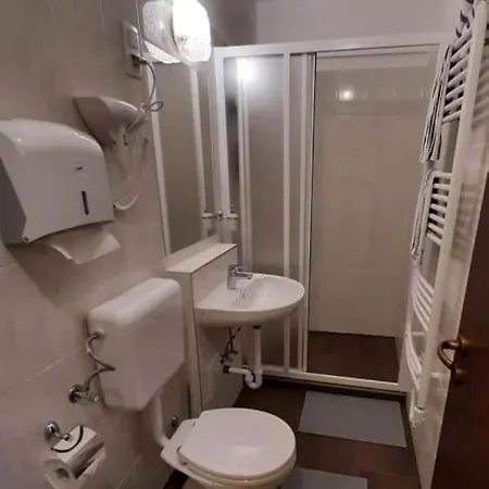 Csatang Vendeghaz Дом отдыха *